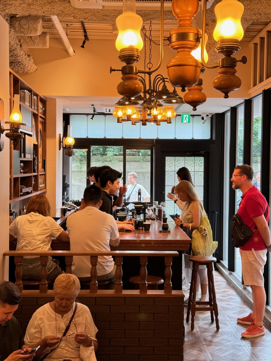 Tokyo-Exploring Tokyo's Top Coffee Shops:Leaves Coffee Roasters,KOFFEE MAMEYA Kakeru ,GLITCH COFFEE