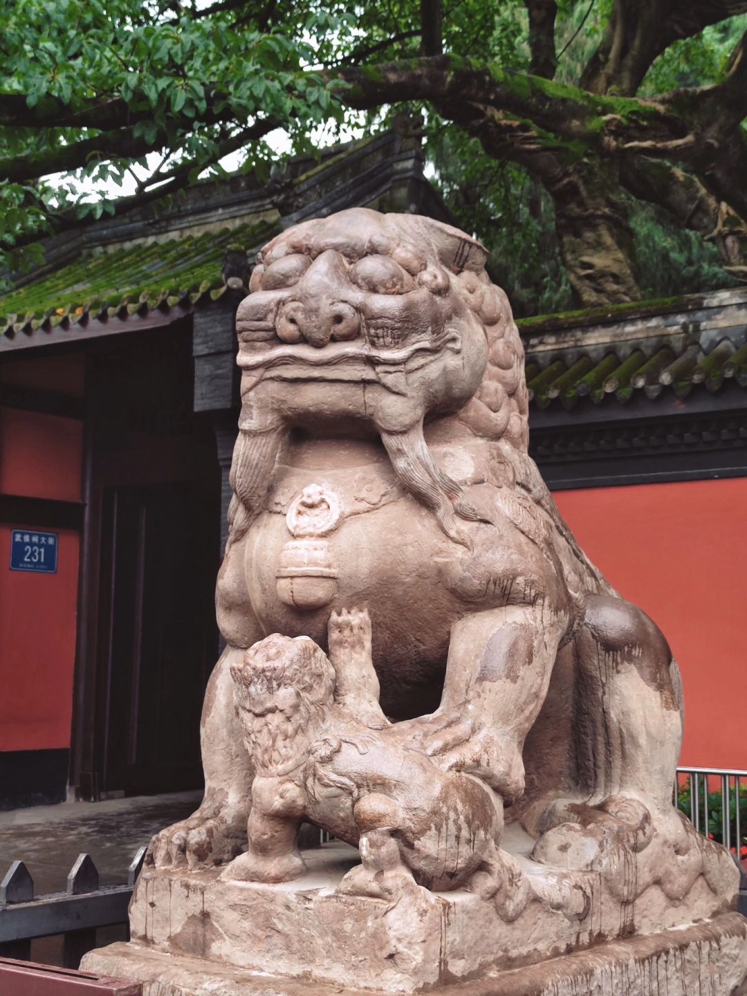 Sichuan-The Wuhou Temple in Chengdu is a memorial hall for Zhuge Liang of the Three Kingdoms period, filled with the atmosphere of Sichuan culture!