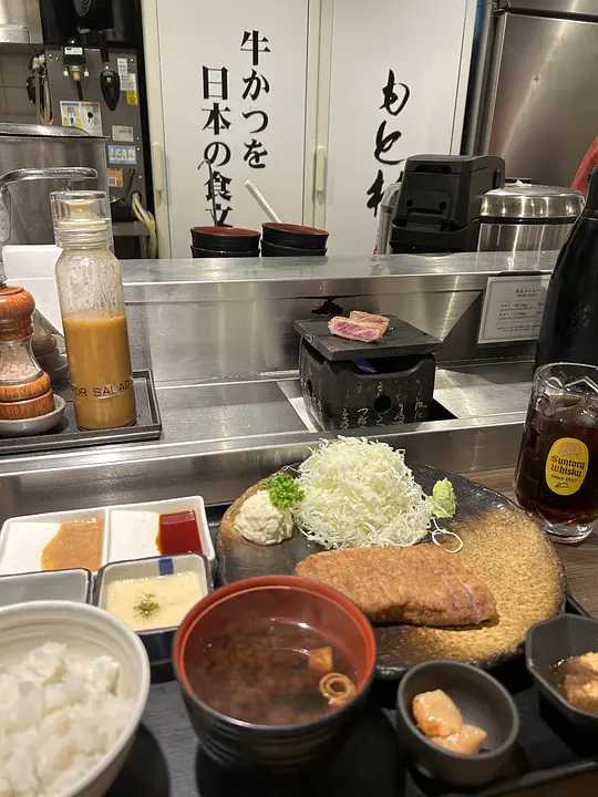 Tokyo-9 Delicious Restaurants in Tokyo:Gyukatsu Motomura,Kyushu Ramen,Yoroniku,Dongdi