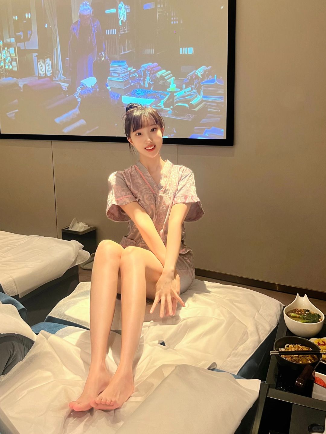 Beijing/Tianjin-Beijing Huaxia Liangzi SPA, you can watch dramas and movies on the big screen while doing SPA!