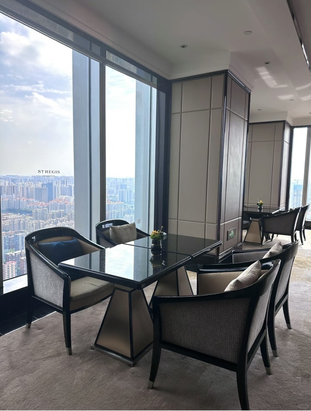 Hunan-Changsha | St. Regis is said to be the best hotel in China⁉️