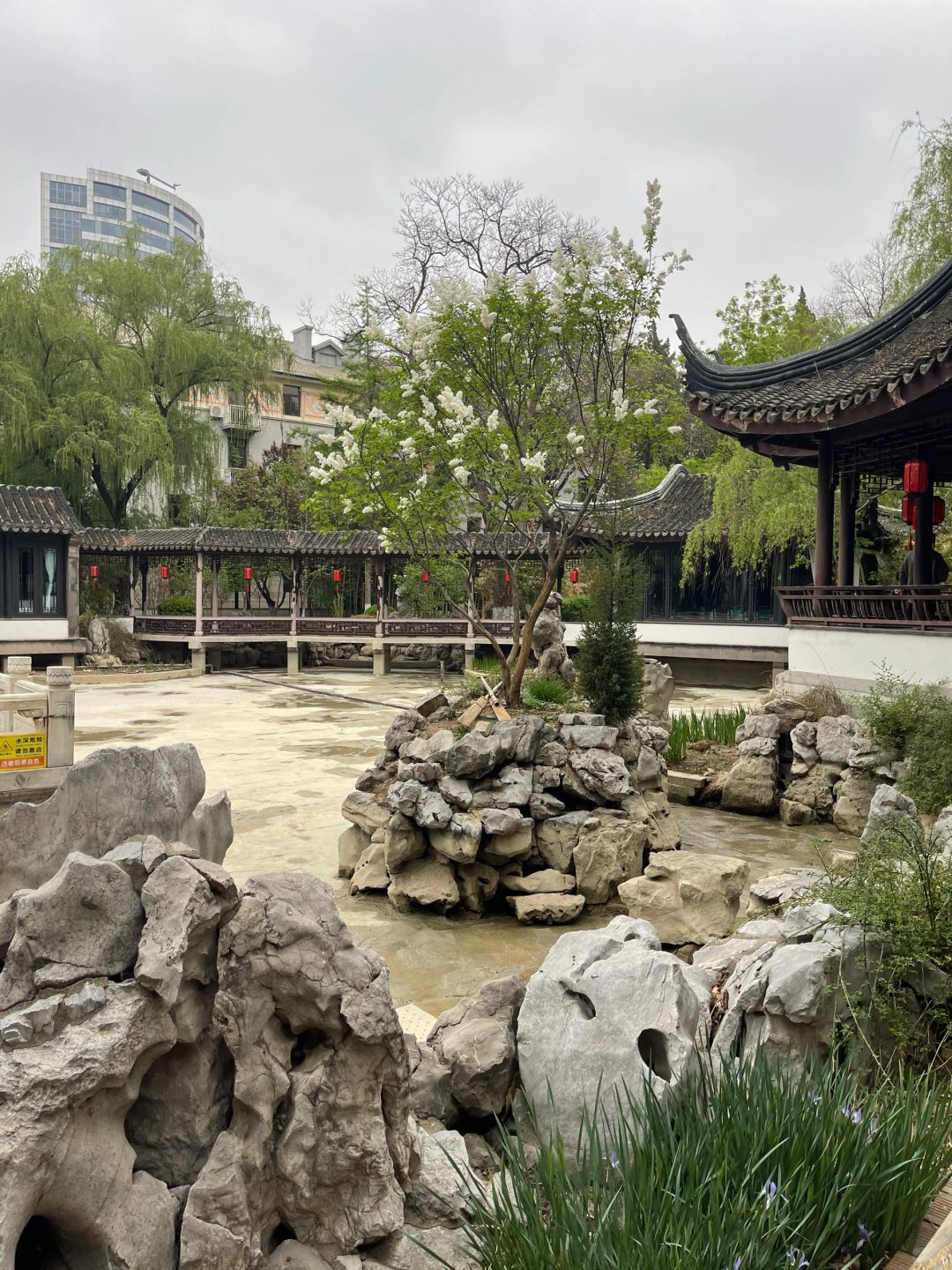 Beijing/Tianjin-Beijing Friendship Hotel | The only drawback is that there is no water in the swimming pool！