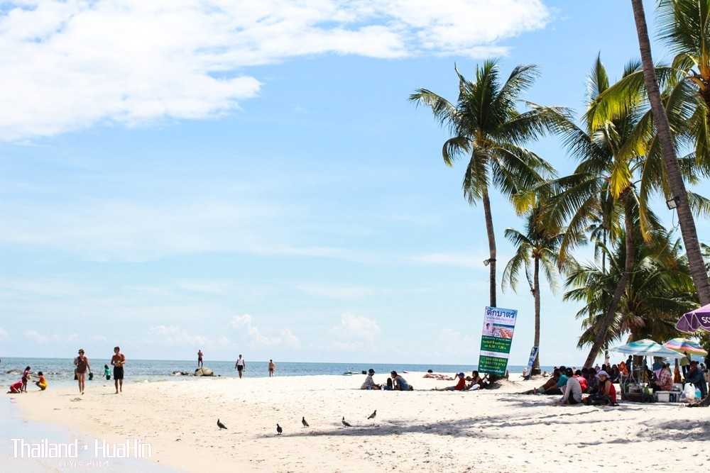 Hua Hin-Hua Hin Beach, with its beautiful scenery, is favored by the Thai royal family