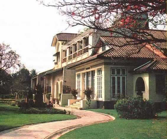 Hua Hin-Klai Kangwon Palace, King Rama VII of Thailand built a summer residence for himself and the Queen in Hua Hin