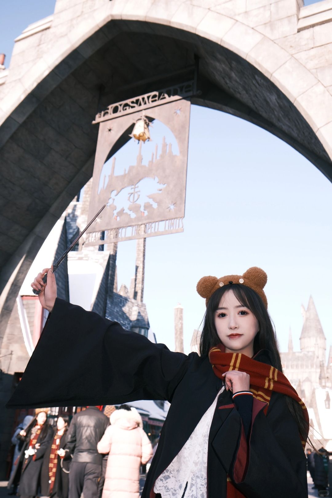 Beijing/Tianjin-Universal Studios, keep warm! It's too cold!