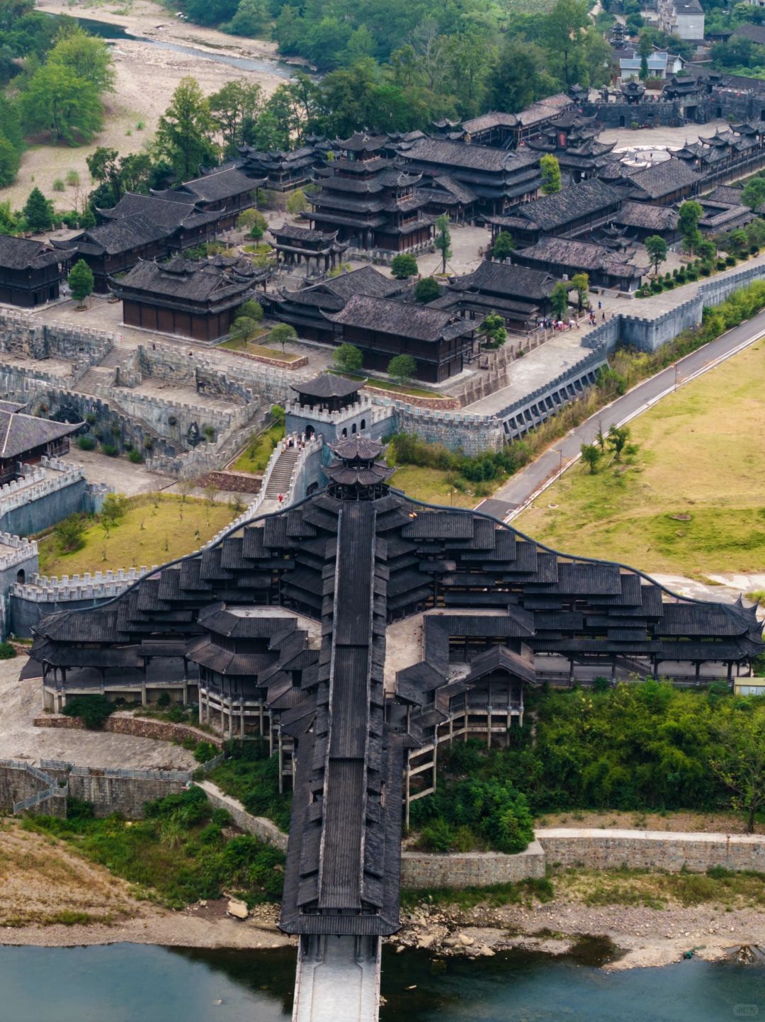 Hunan-Furong Town, Hunan | The primitive life of the Miao ethnic group is clear at a glance, maintaining a primitive ecological lifestyle!