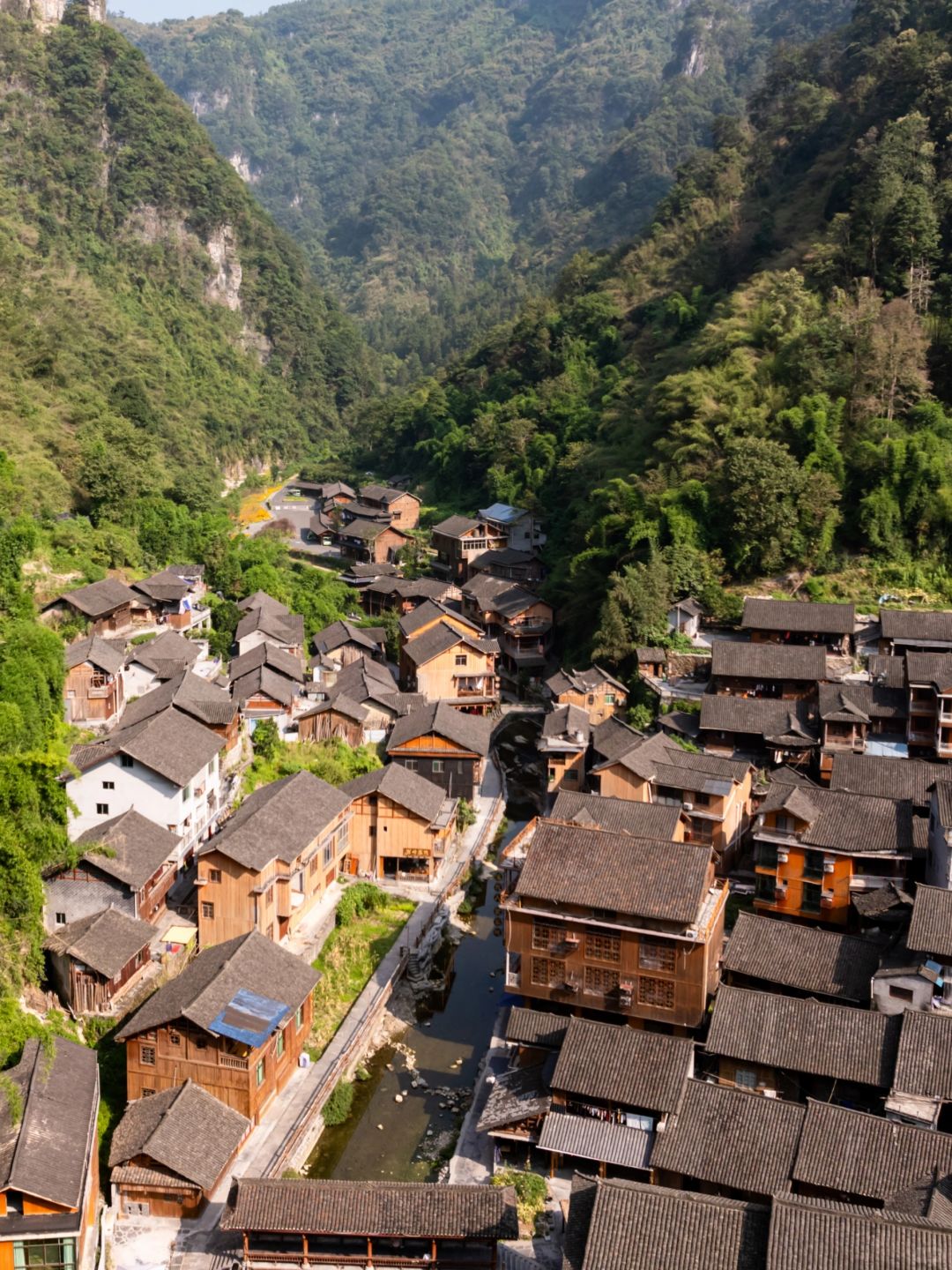 Hunan-Furong Town, Hunan | The primitive life of the Miao ethnic group is clear at a glance, maintaining a primitive ecological lifestyle!