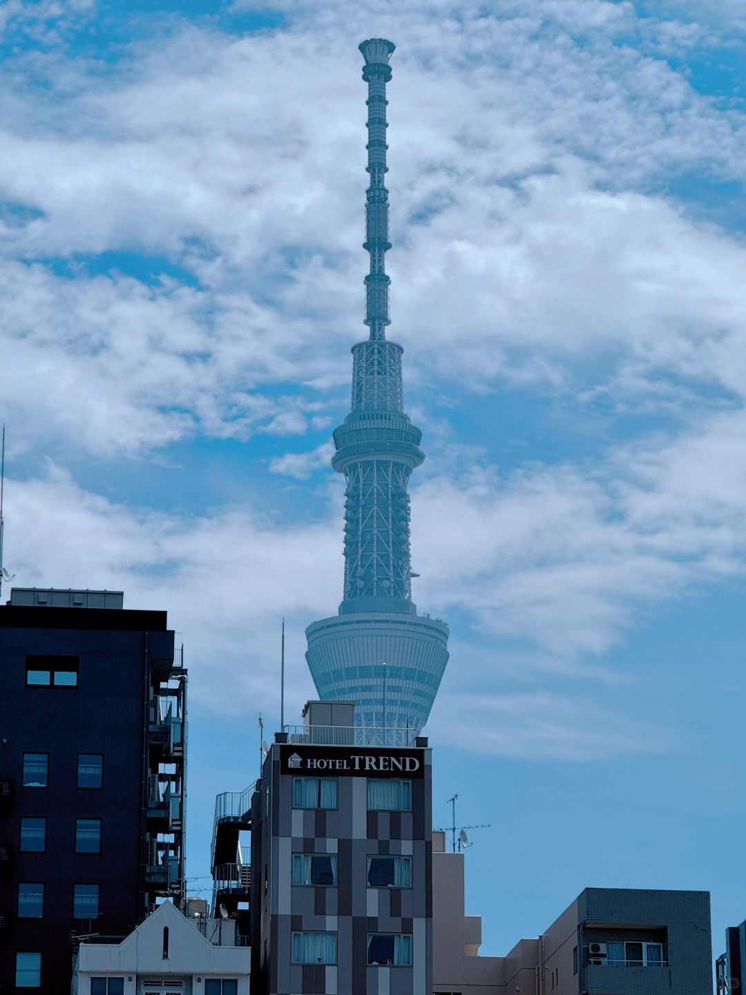 Tokyo-A travel guide to Tokyo Sensoji Temple:Thunder Gate,Shopping Street,five-story pagoda,Xiaofune Town