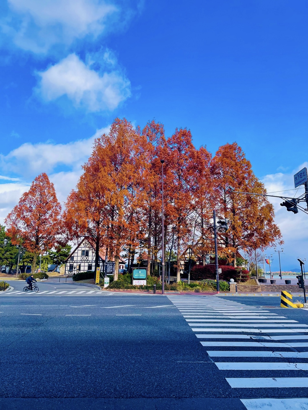 Osaka-Otsu Lake Case Nagisa Park,Lake Biwa in Kansai where you can soak up the sun