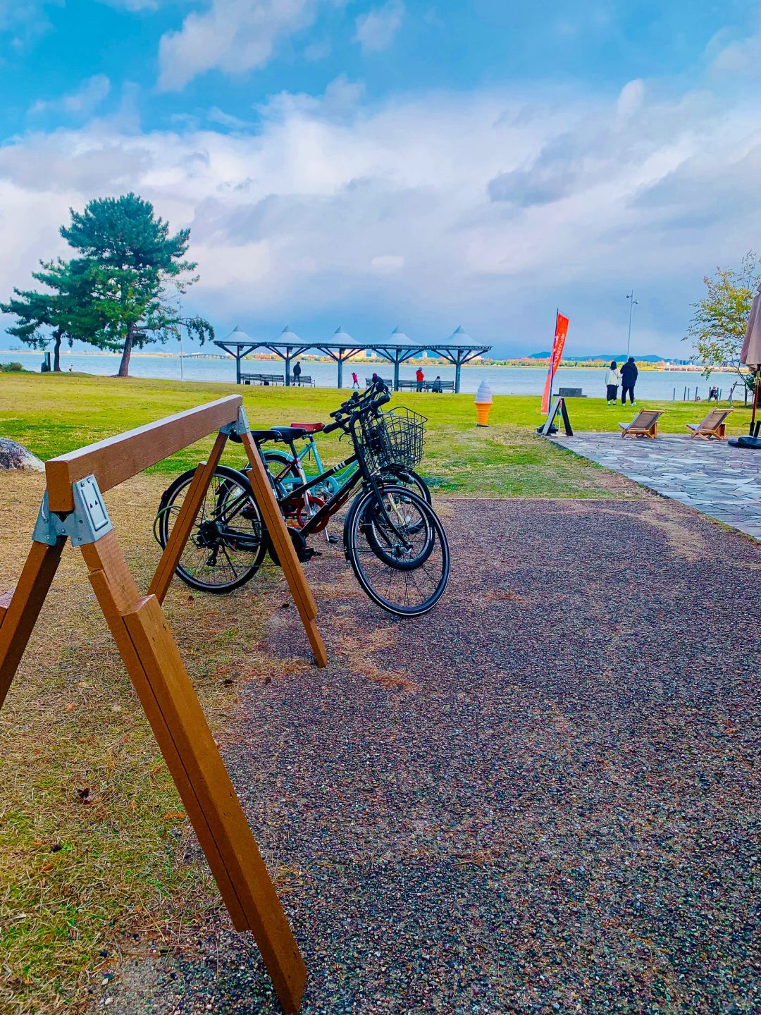 Osaka-Otsu Lake Case Nagisa Park,Lake Biwa in Kansai where you can soak up the sun