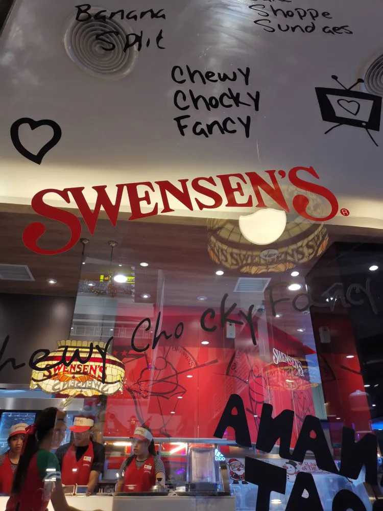 Hua Hin-Swensen's ice cream shop in Hua Hin Mall, Haagen-Dazs ice cream for Thais