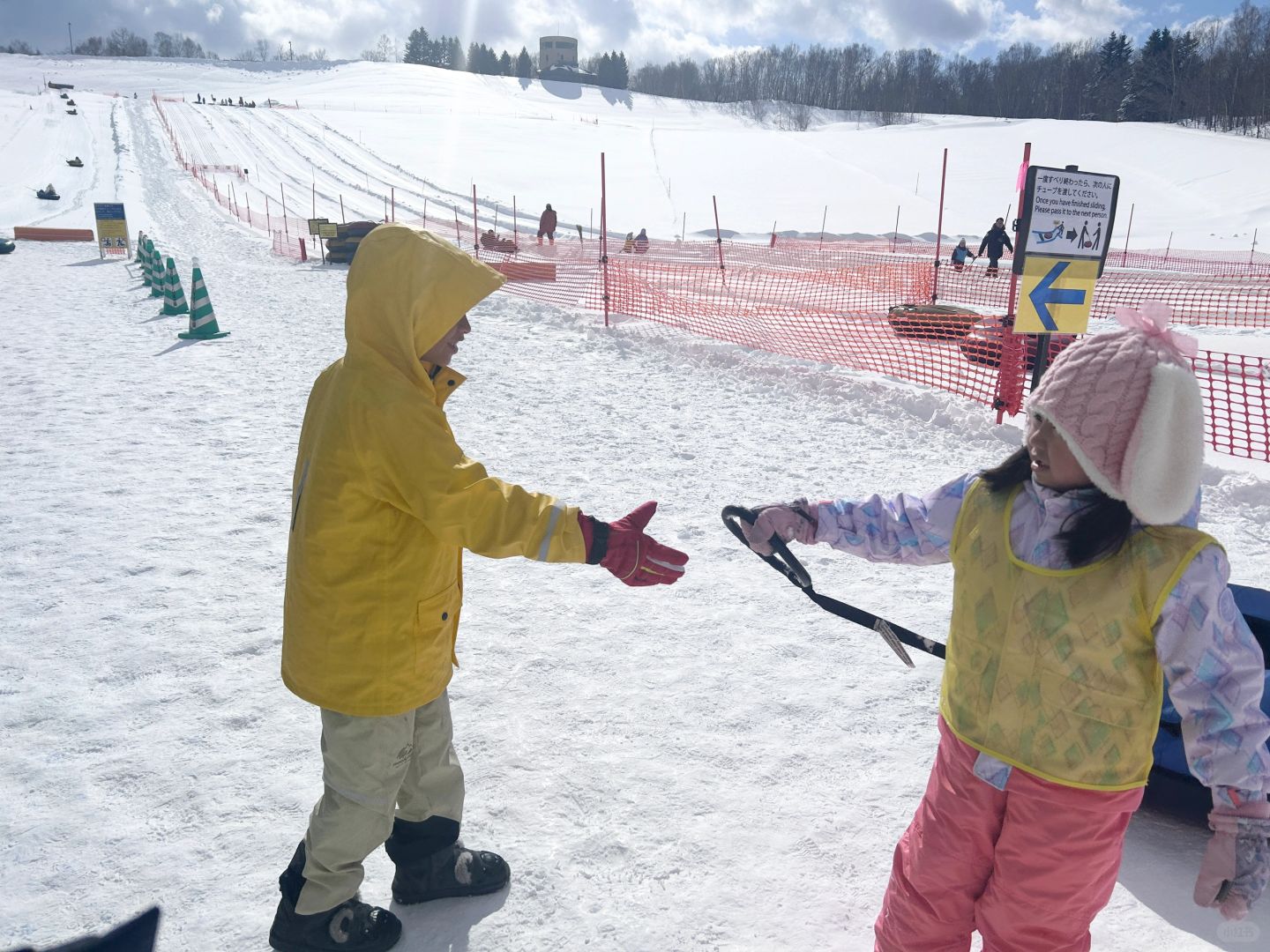 Sapporo/Hokkaido-Takino Suzuran Hillside Park:cost-effective to tire slide freely unlimitedly with great order