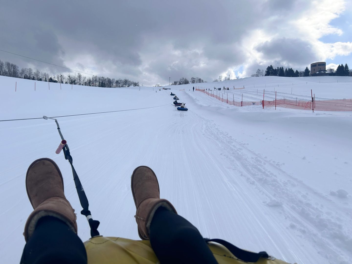 Sapporo/Hokkaido-Takino Suzuran Hillside Park:cost-effective to tire slide freely unlimitedly with great order