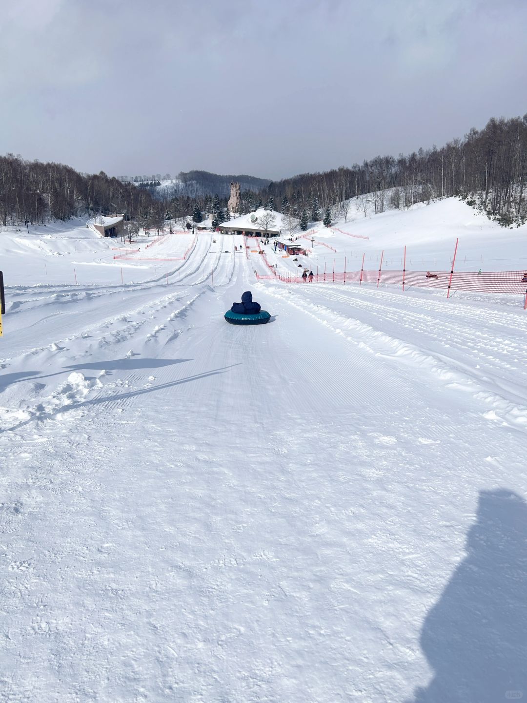 Sapporo/Hokkaido-Takino Suzuran Hillside Park:cost-effective to tire slide freely unlimitedly with great order