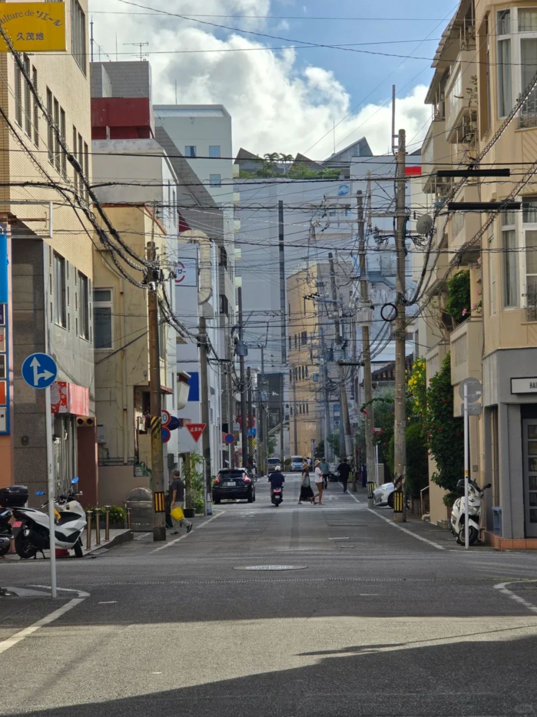 Okinawa-A tourist guide to Tokashiki Island:ちぬまん,だんぼらーめん,エビエビごrice for delicious food