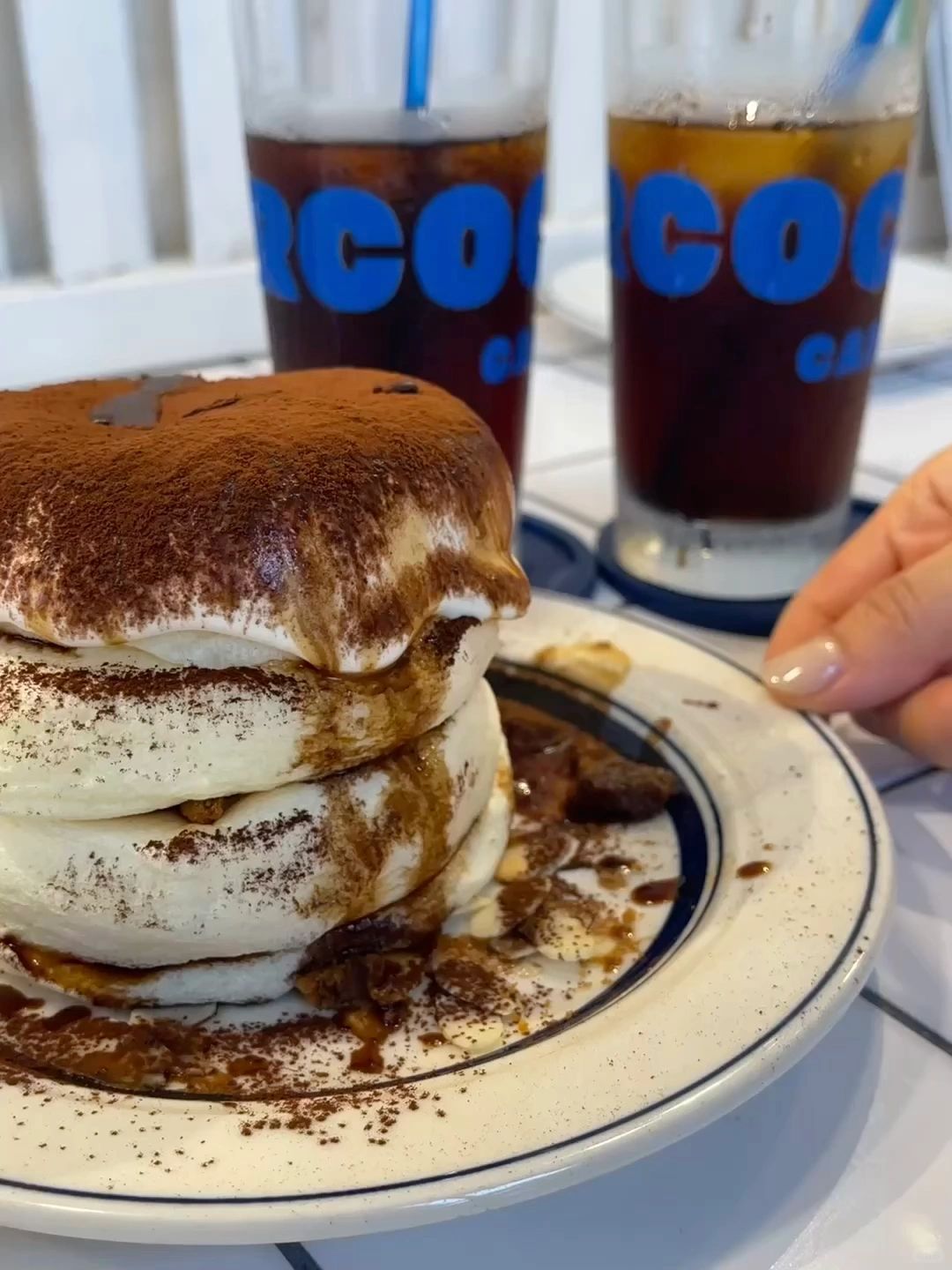 Okinawa-Cocoroar coffee shop with tempting and addictive soufflé