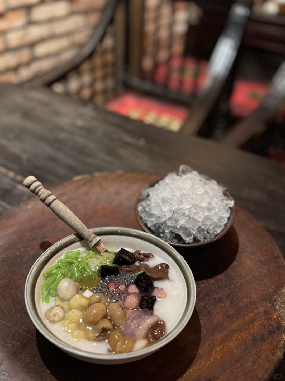 Hanoi-Loc Tai House, a delicious dessert in Hanoi, Vietnam, is very refreshing and refreshing