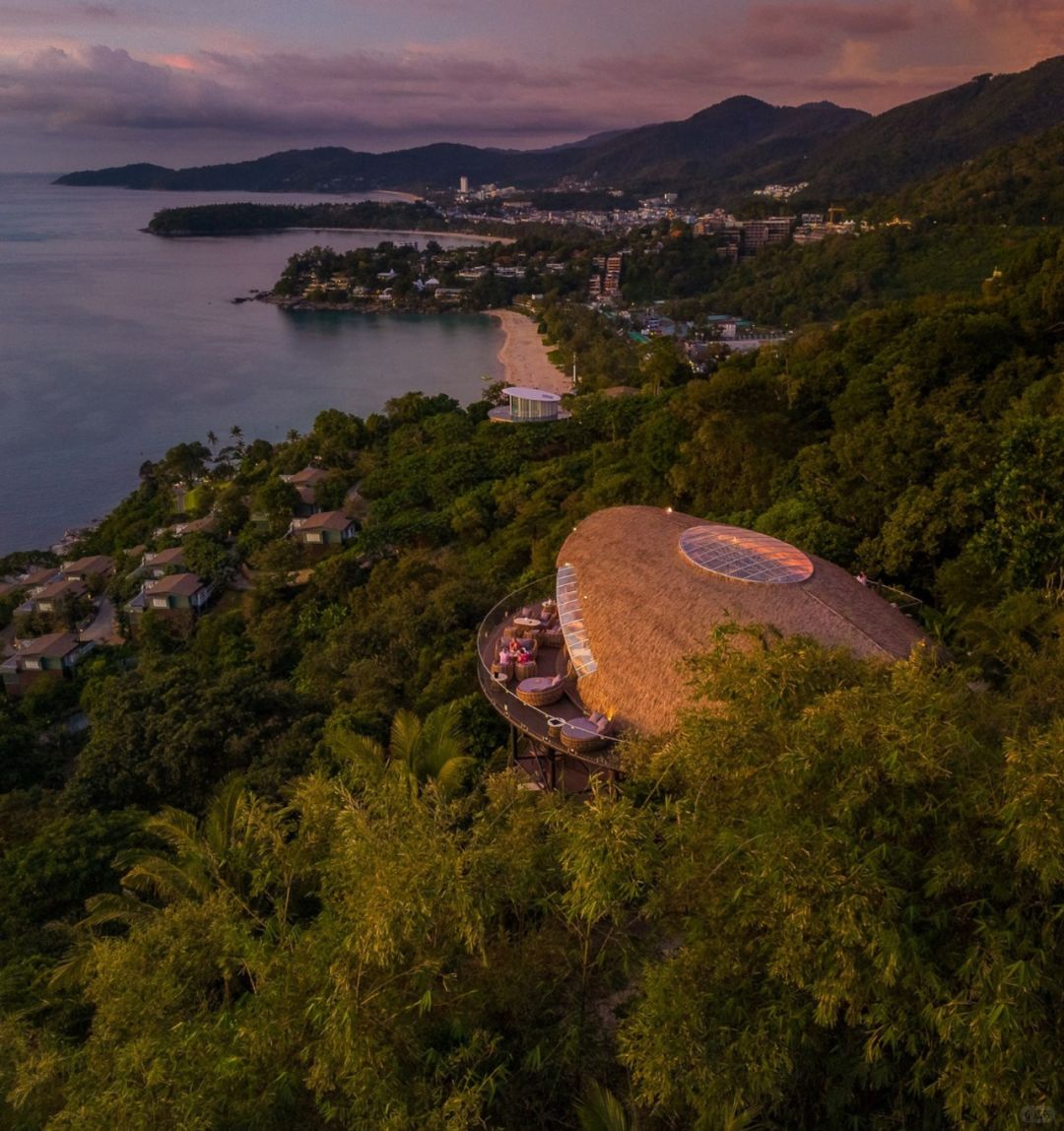 Phuket-Phuket Cliff Sunset Restaurant Tree Bay Clubhouse, 360-degree Observation Deck