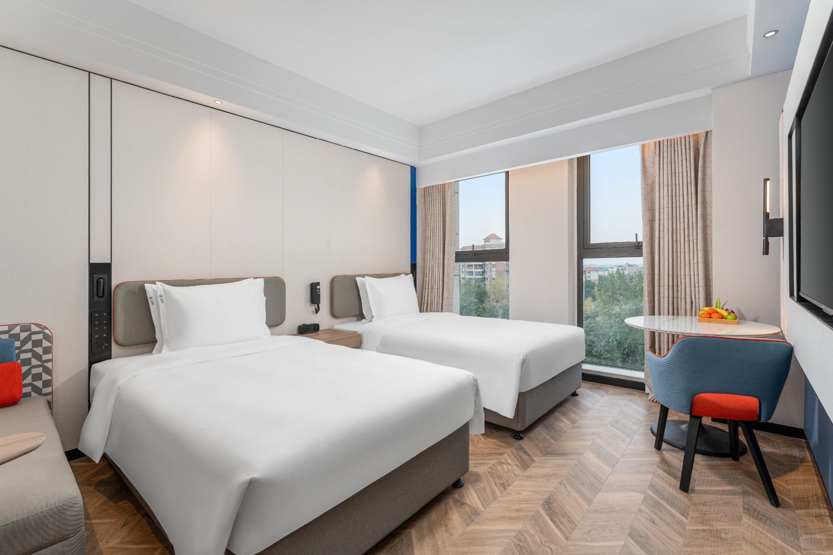 Sichuan-Holiday Inn Express Chengdu Shuangliu Airport: Smart Choice 3.0, Trave