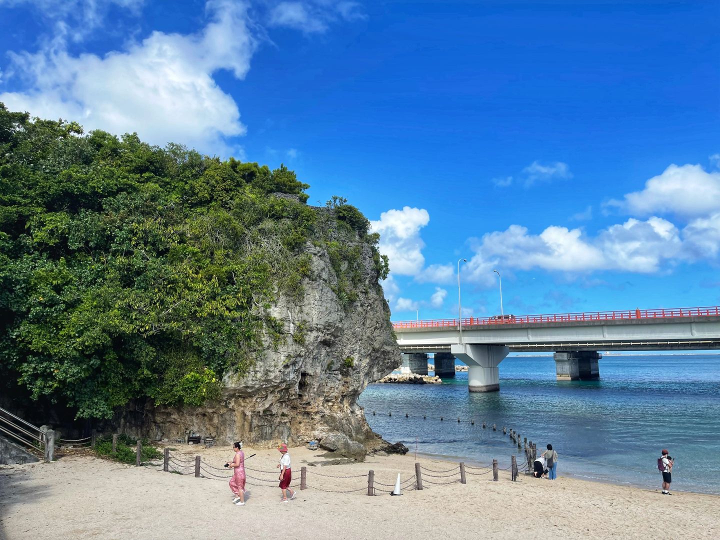 Okinawa-Naminogu Shrine, the perfect intertwining of Okinawa history and natur