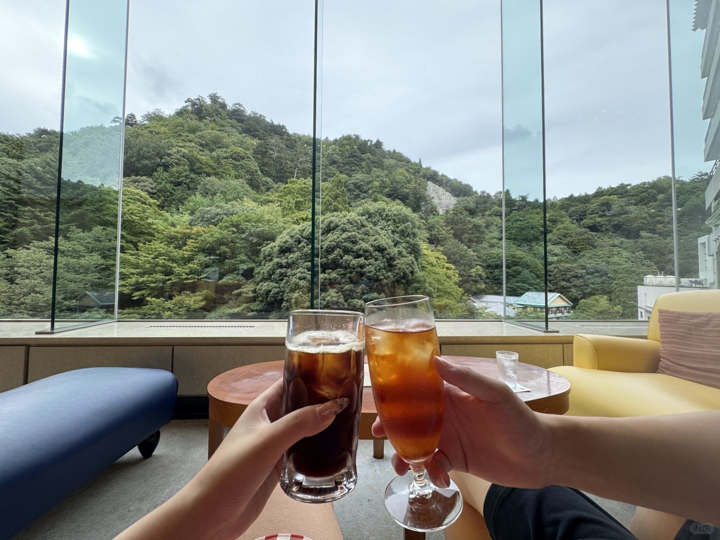 Osaka-A hot spring hotel hidden in the Kobe Valley:Arima Onsen hot spring hotel with red wine soup