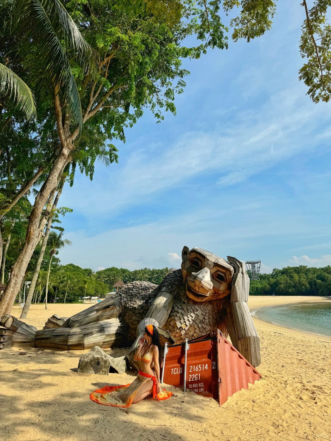 Singapore-Palawan Beach in Singapore feels like a vacation, overlooking Mount Faber and the Strait