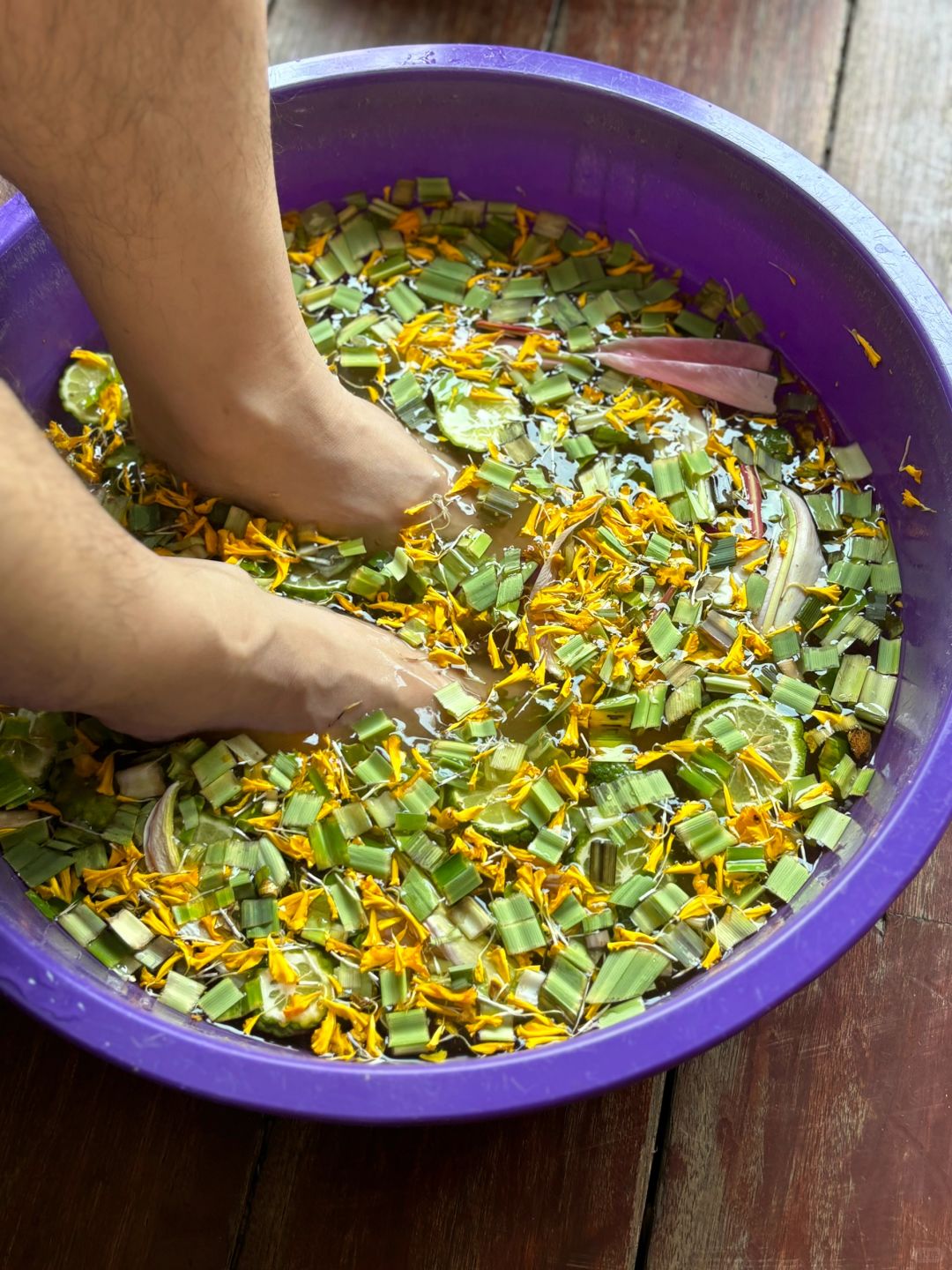 Hua Hin-Ruen Boran Thai Massage, a century-old herbal body and foot massage in Hua Hin