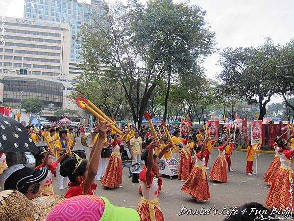 Cebu-Locals dance with the statue of the Holy Infant during the Sinulog Festival in Cebu