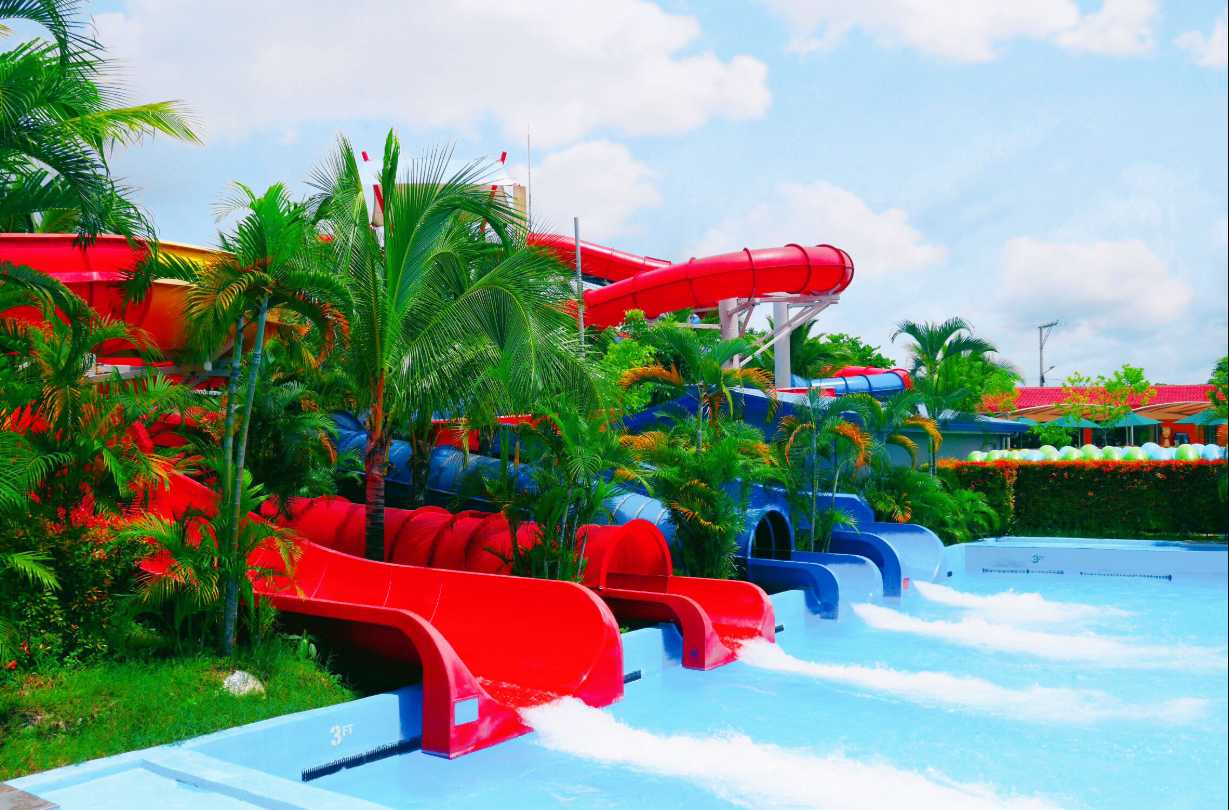 Clark/Angel City-【Clark Angeles City】Aqua Planet, the largest water park in the Philippines