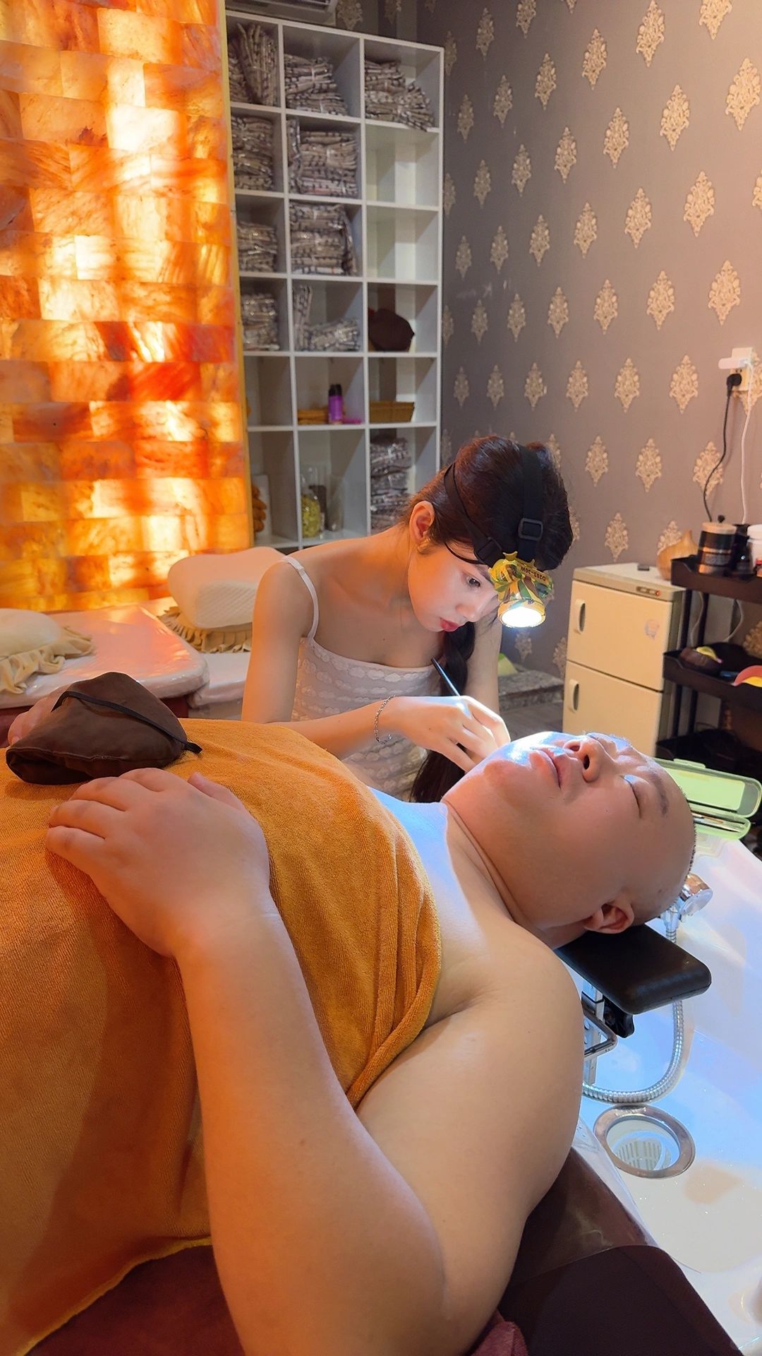 Ho Chi Minh-King Spa in Ho Chi Minh, where you can have a comfortable body massage after drinking