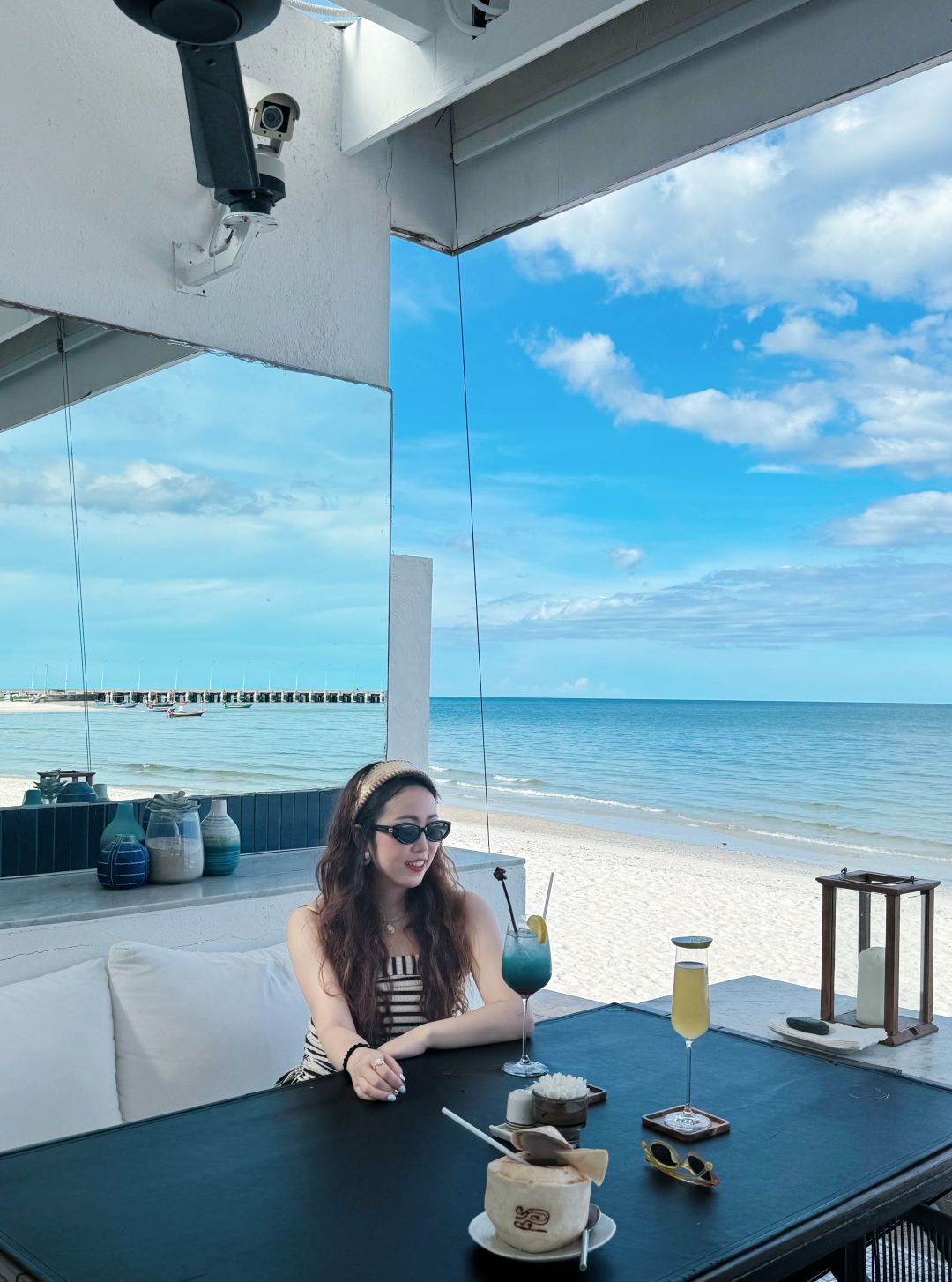 Hua Hin-Putahracsa Hua Hin Resort, mini bar restaurant by the sea for sunrise and afternoon tea