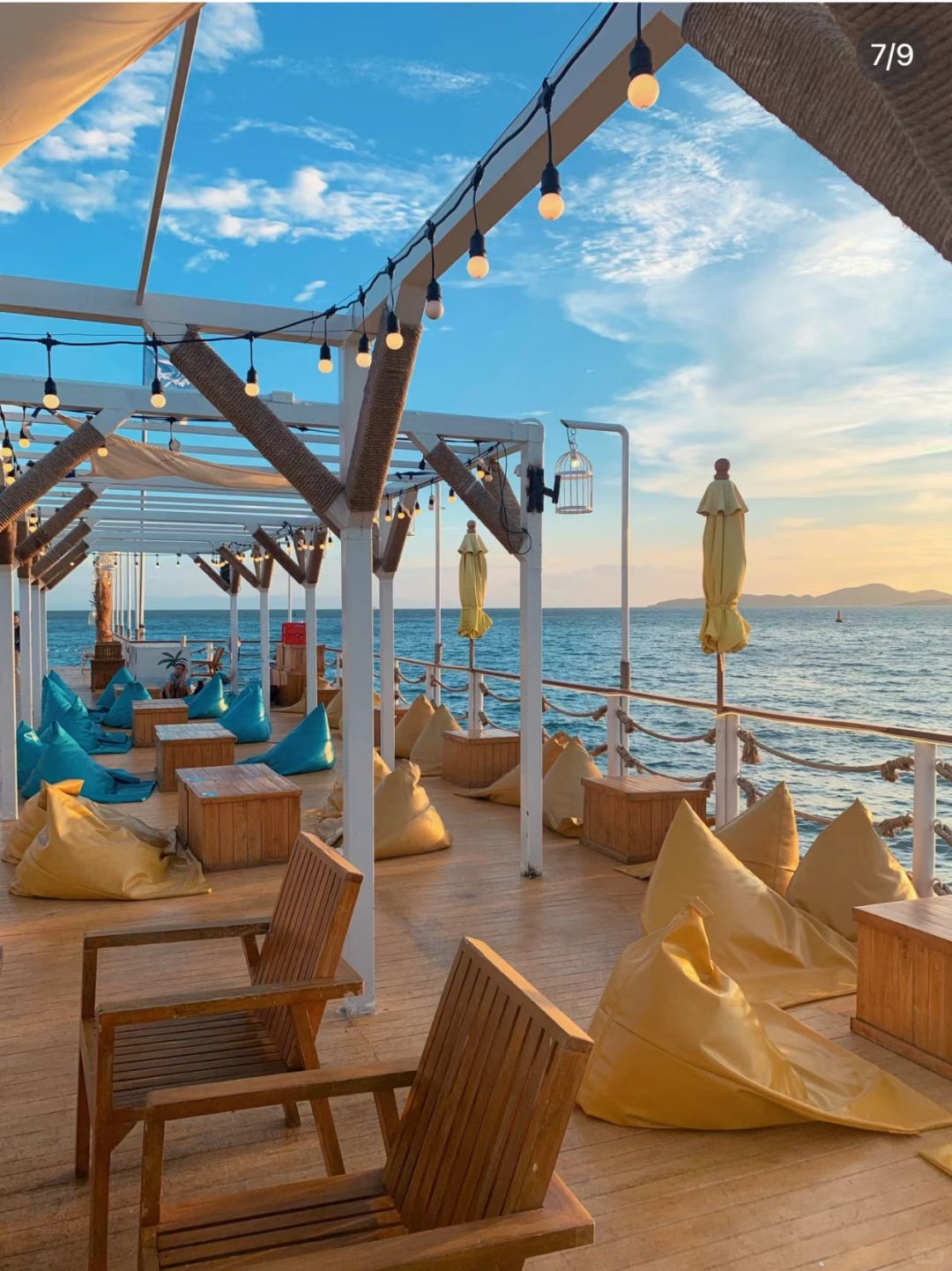 Pattaya-Top 5 restaurants with the best sunsets in Pattaya: 3 Mermaids, House of Benedict and Cave Beach Club