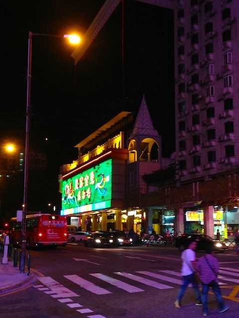 Macao-Macau Oriental Royal Golden Castle sauna, bathing, draft, go to the room. Girls are of high quality