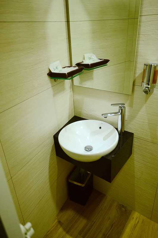 Singapore-Affordable hotel J8 Hotel in Lavender Station, Singapore. Convenient transportation and good living functions