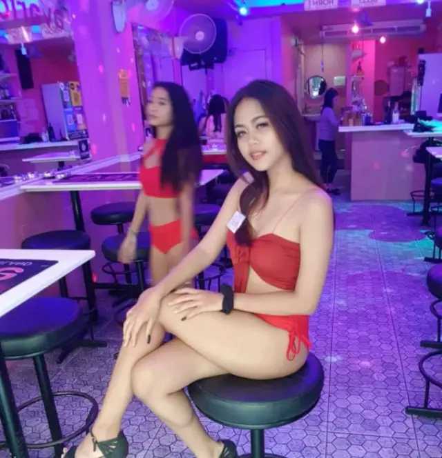 Pattaya-Pattaya nightlife begins, unlock devil's Den, date beautiful Thai girls in Pattaya Soi 6