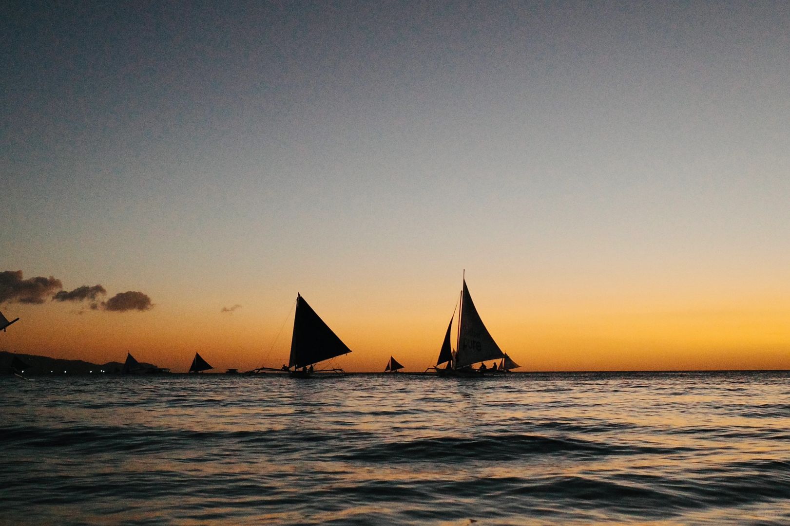 Boracay-Boracay travel guide, Slow-paced, date-watching and sunset-watching destination