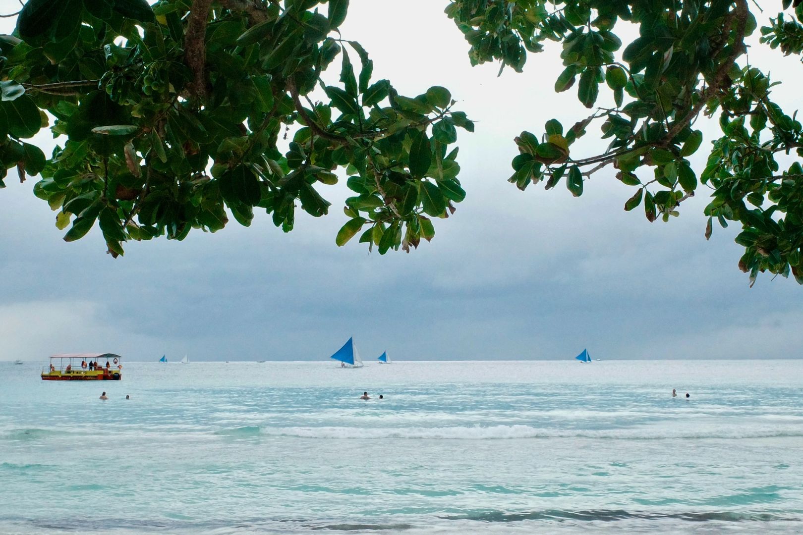 Boracay-Boracay travel guide, Slow-paced, date-watching and sunset-watching destination