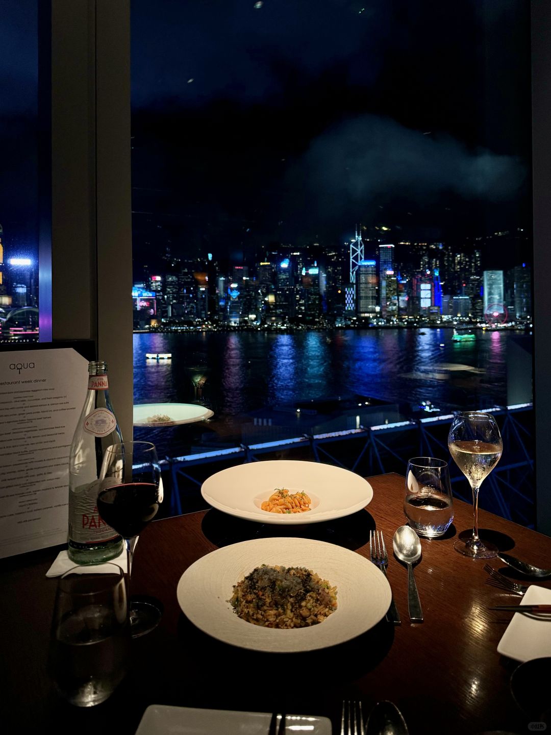 Hong kong-Aqua Hong Kong, Cost-effective high-altitude sea view restaurant worth trying on weekends