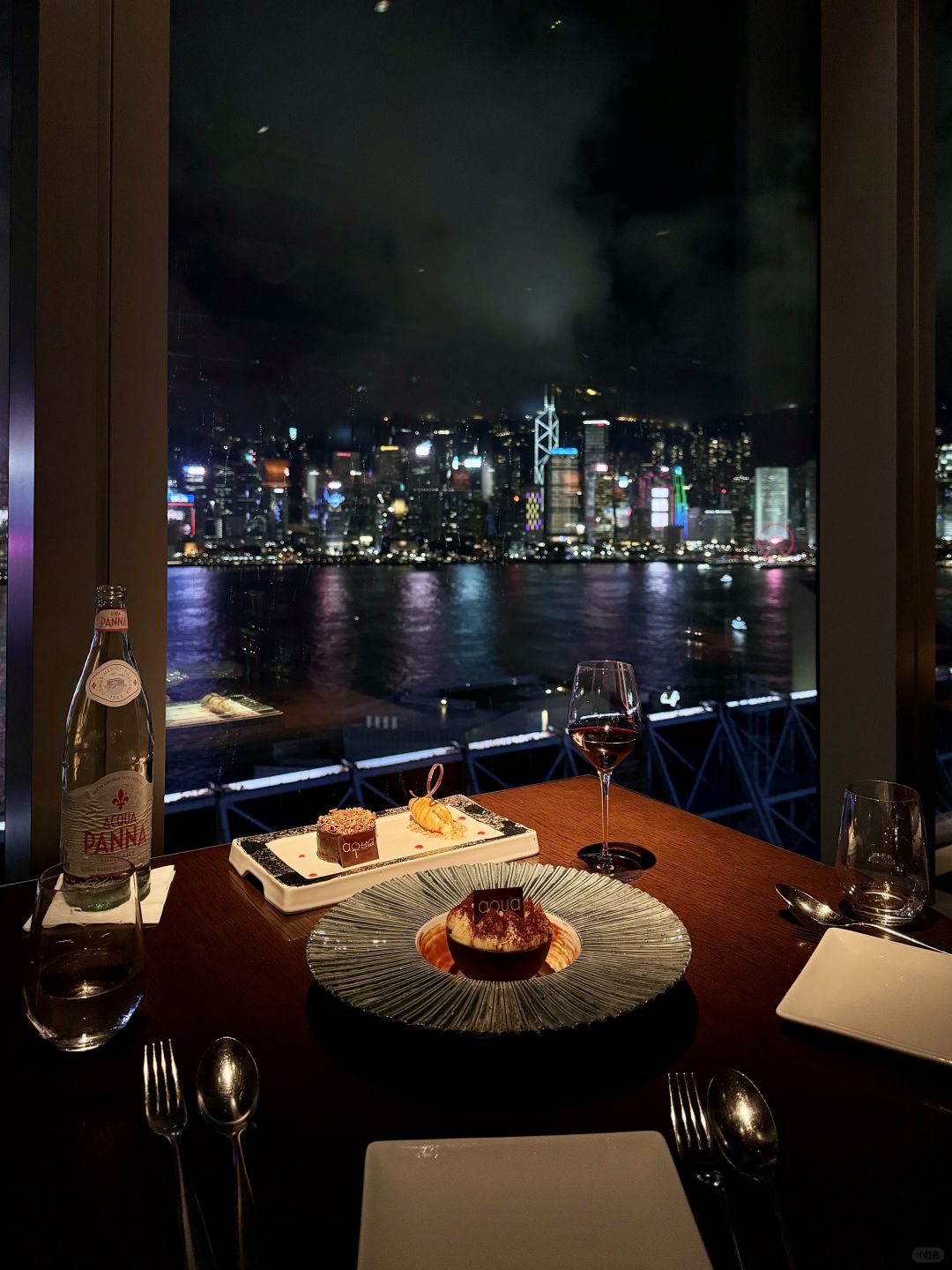 Hong kong-Aqua Hong Kong, Cost-effective high-altitude sea view restaurant worth trying on weekends