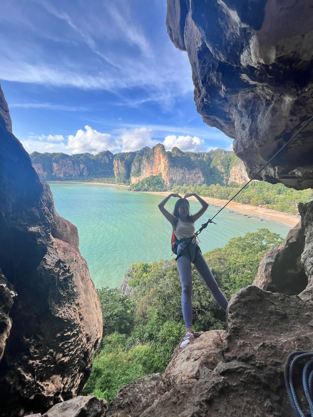 Krabi-The special thing about the trip to Krabi is that a world-famous rock climbing destination