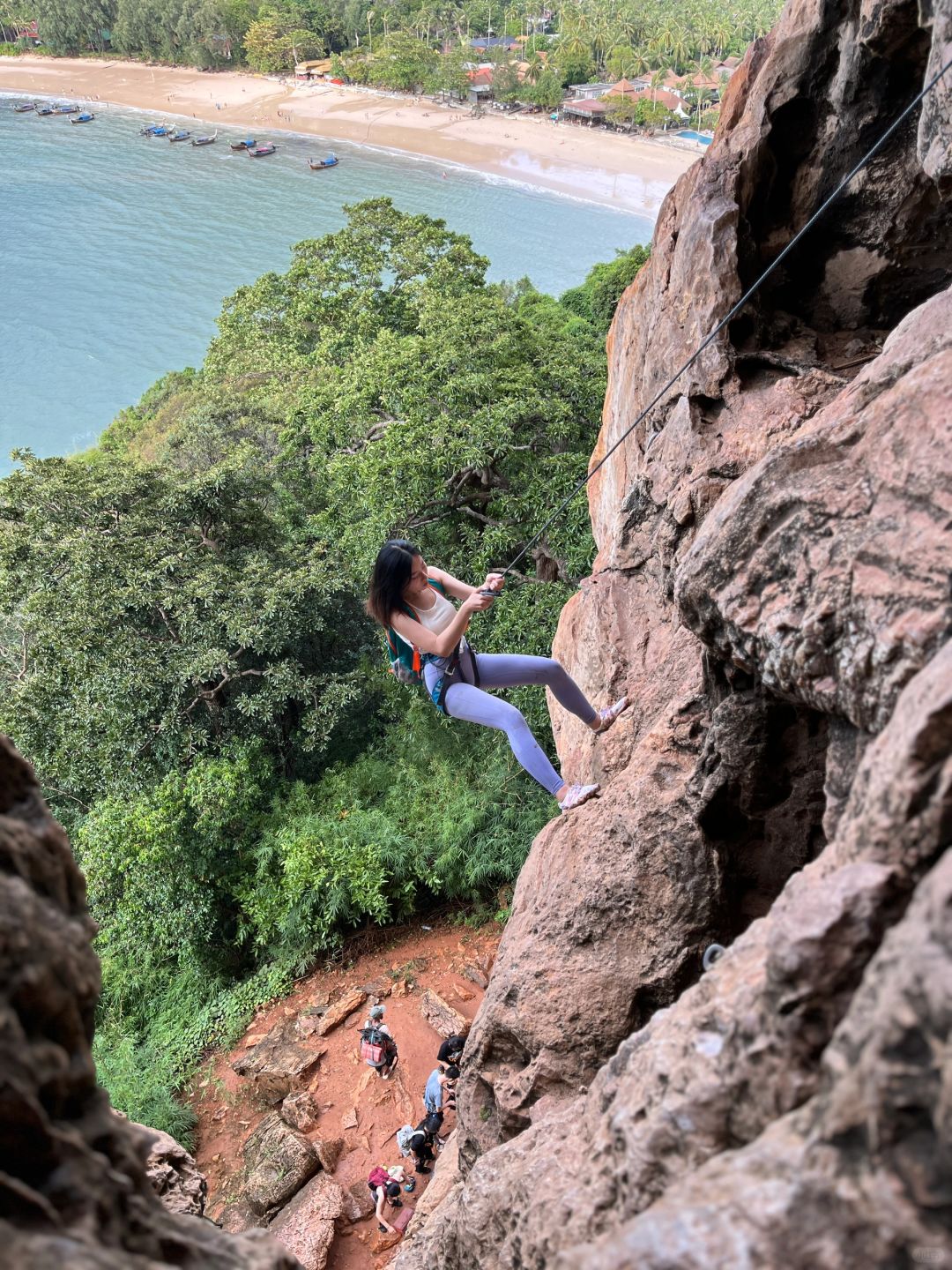 Krabi-The special thing about the trip to Krabi is that a world-famous rock climbing destination