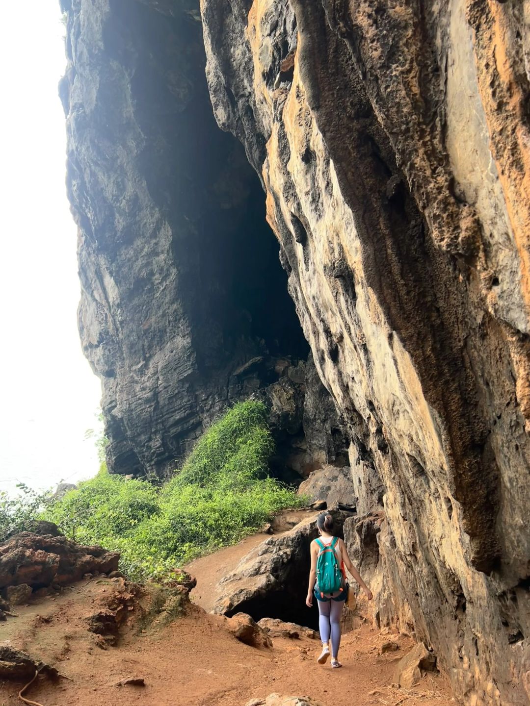 Krabi-The special thing about the trip to Krabi is that a world-famous rock climbing destination