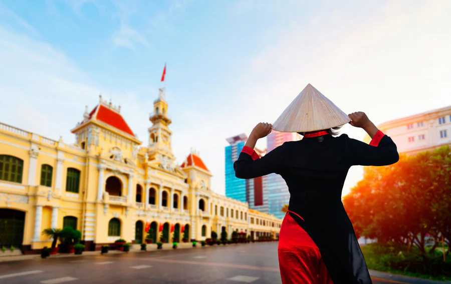 Ho Chi Minh-Vietnam Travel Guide, Free travel air tickets, visas, Vietnamese attractions and Vietnamese food