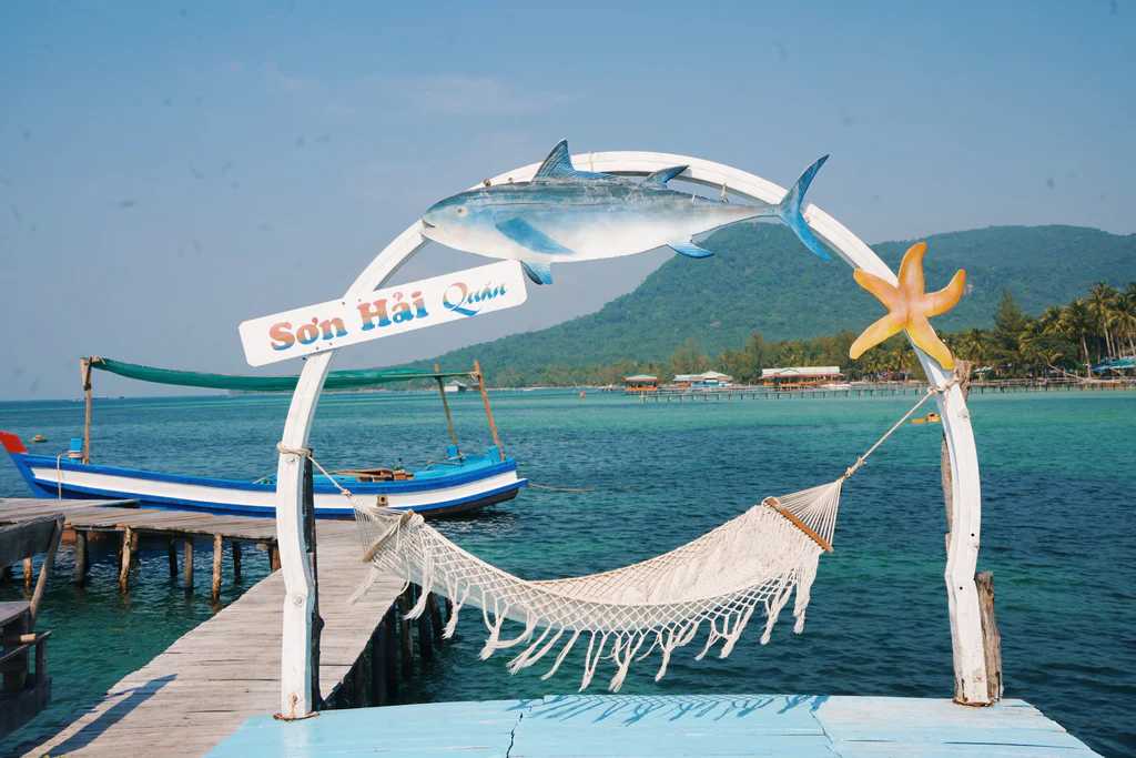 Ho Chi Minh-Phu Quoc Island Free Travel Guide｜Sun, beach, bikini, wonderful performances and large stage show