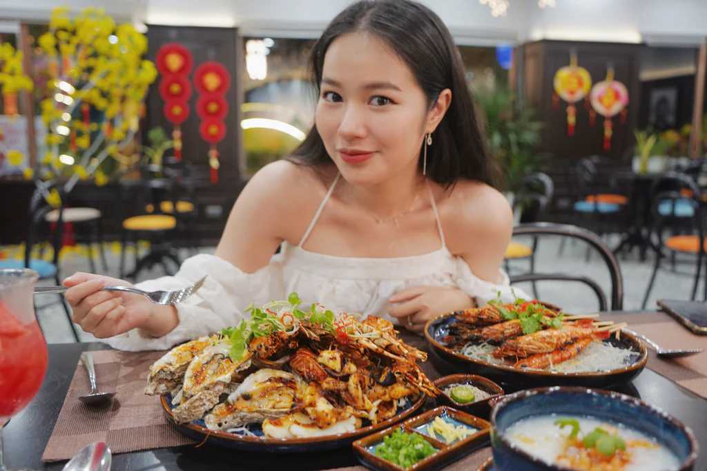 Ho Chi Minh-Eat delicious food at restaurants in Phu Quoc Island! Top 10 Vietnamese Food in Phu Quoc Island