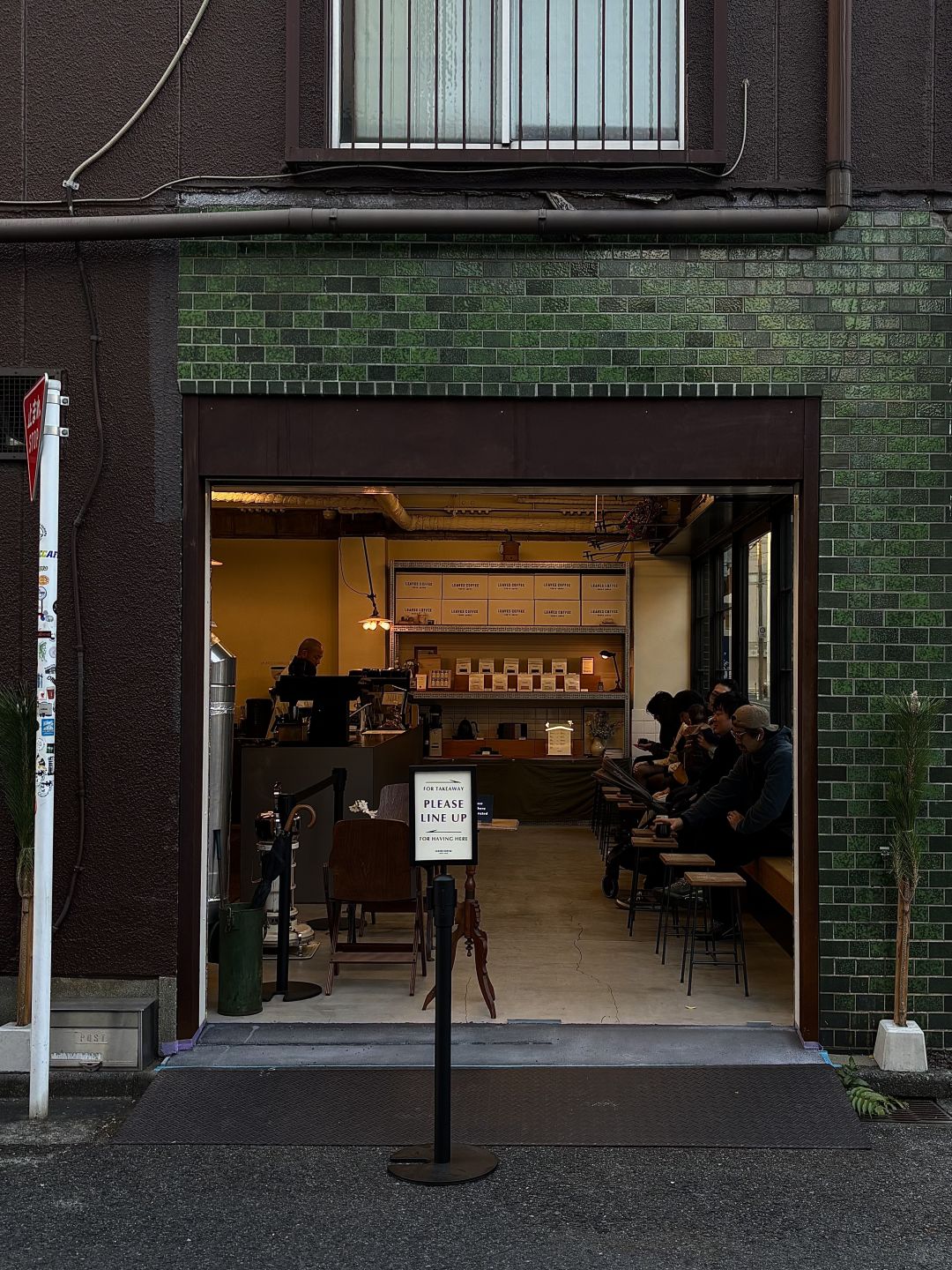 Tokyo-Top 6 cafes in Tokyo, Nadoya no katte, Acid coffee, Ogawa, county, Lonich, leaves, etc.