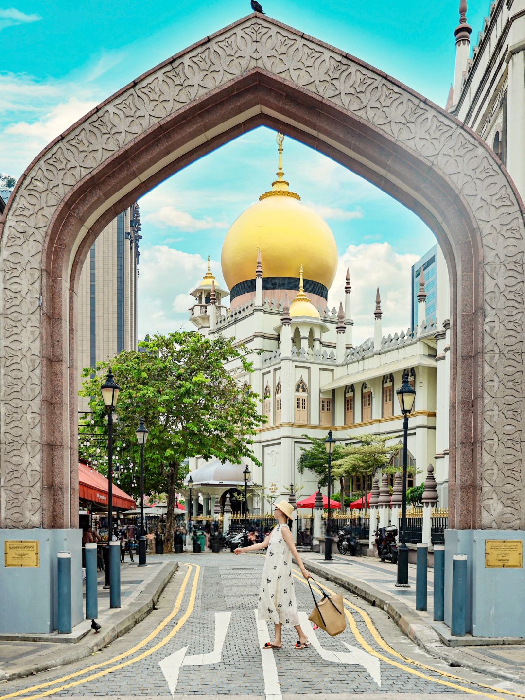 Singapore-Singapore Sultan Muslim Mosque, the golden dome of the mosque is full of exotic style!