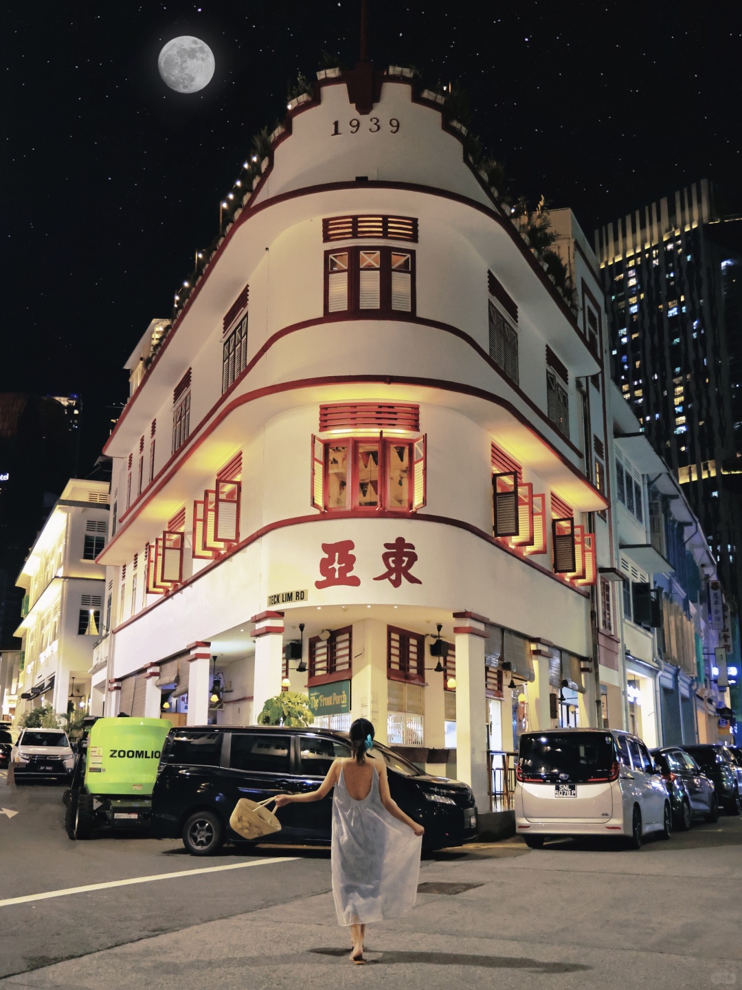 Singapore-Singapore Sultan Muslim Mosque, the golden dome of the mosque is full of exotic style!