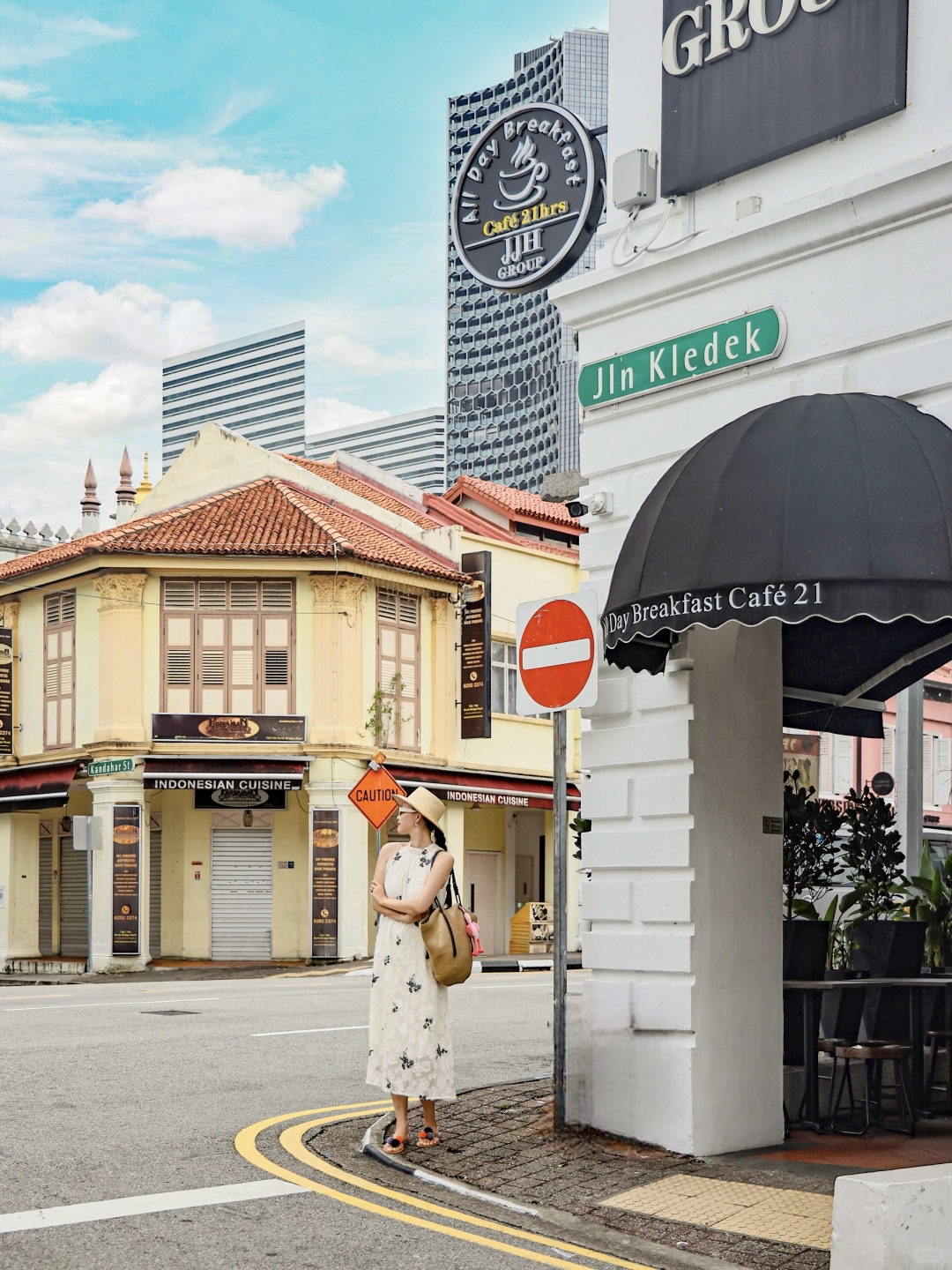 Singapore-Singapore Sultan Muslim Mosque, the golden dome of the mosque is full of exotic style!