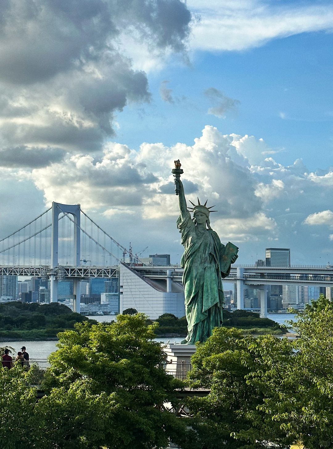 Tokyo-Tokyo Odaiba Seaside Park blows the wind of freedom, the world's third Statue of Liberty